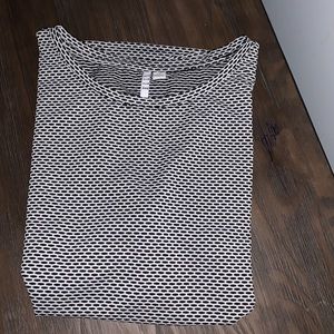 Black and White XXL ELLE Blouse Like New